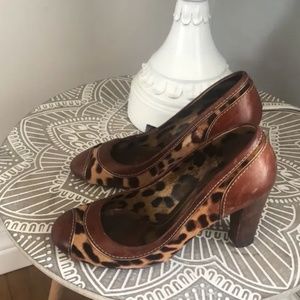 Vintage D&G pumps Sz.6.5